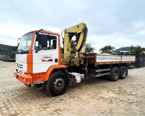 2004 Mercedes Benz 2423K